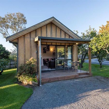 Kerigold Secluded Chalets Motel Kerikeri Exteriör bild