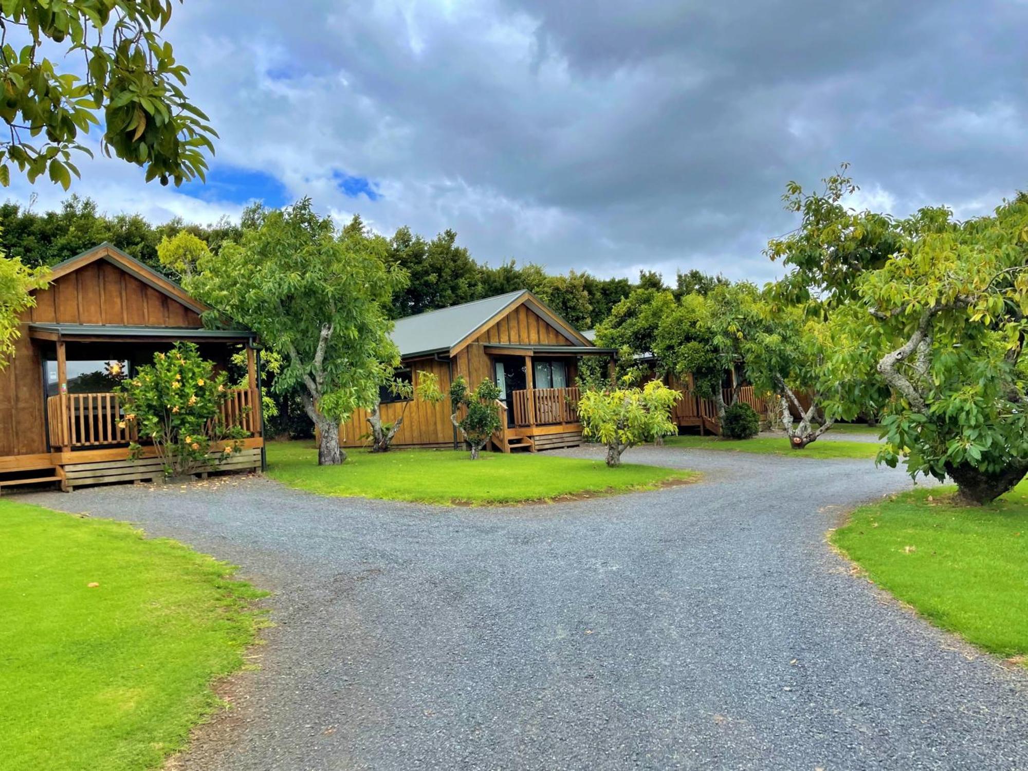 Kerigold Secluded Chalets Motel Kerikeri Exteriör bild