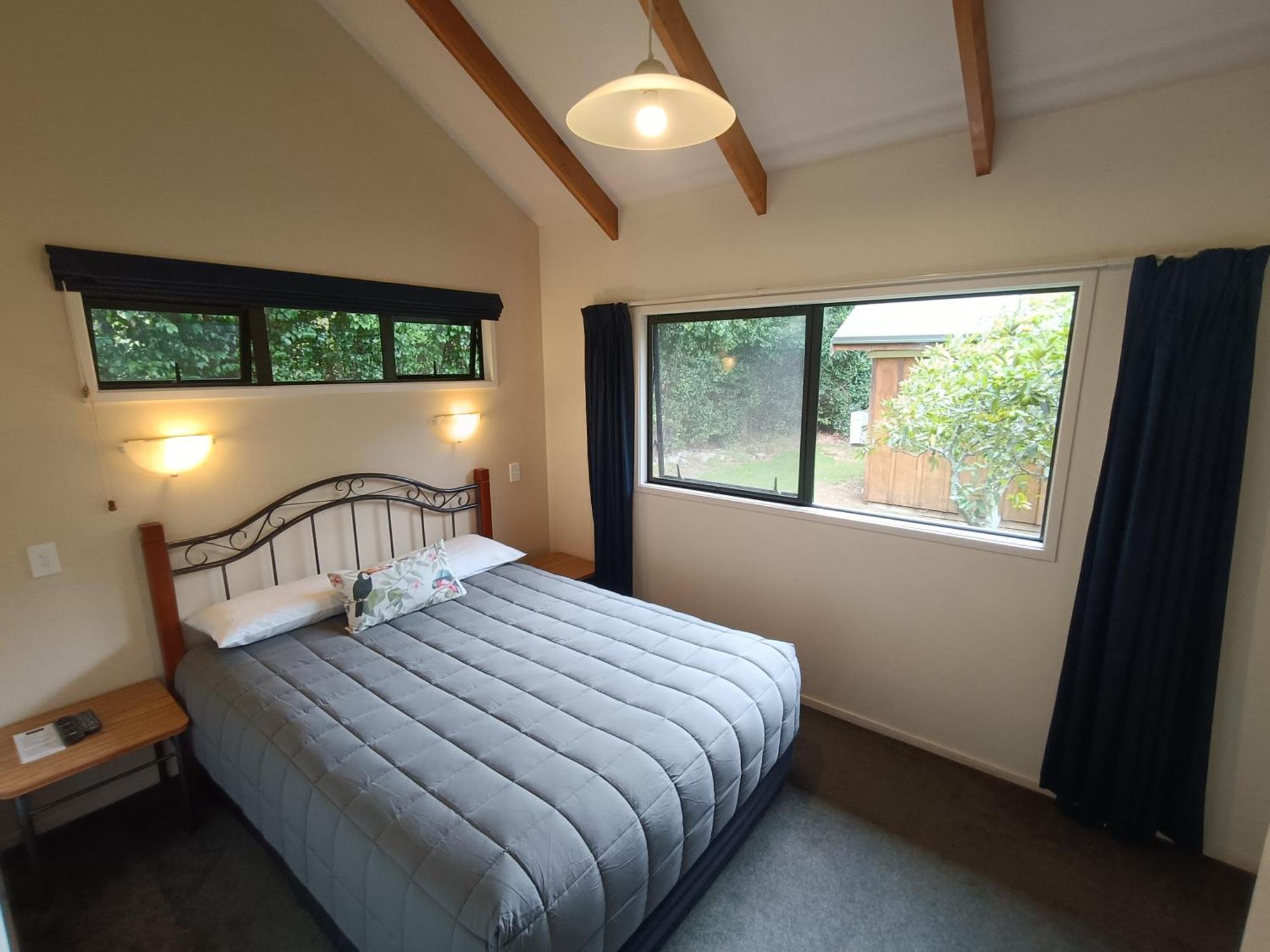 Kerigold Secluded Chalets Motel Kerikeri Exteriör bild