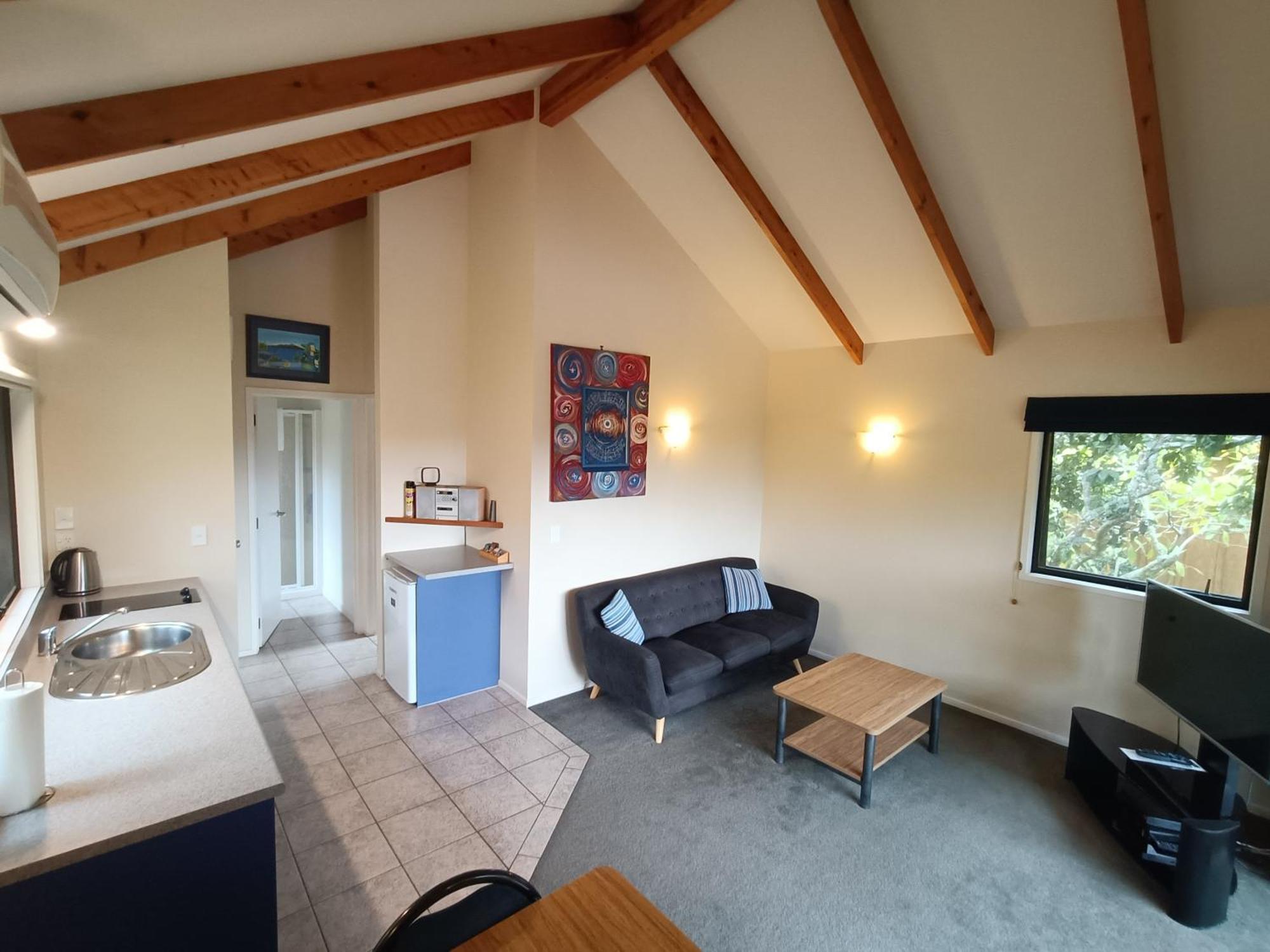 Kerigold Secluded Chalets Motel Kerikeri Exteriör bild